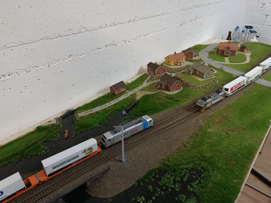 Faszination Modellbau Internationale Leitmesse für Modellbahnen und Modellbau FN2024 Spur H0 IG Neuhausen 01 uai