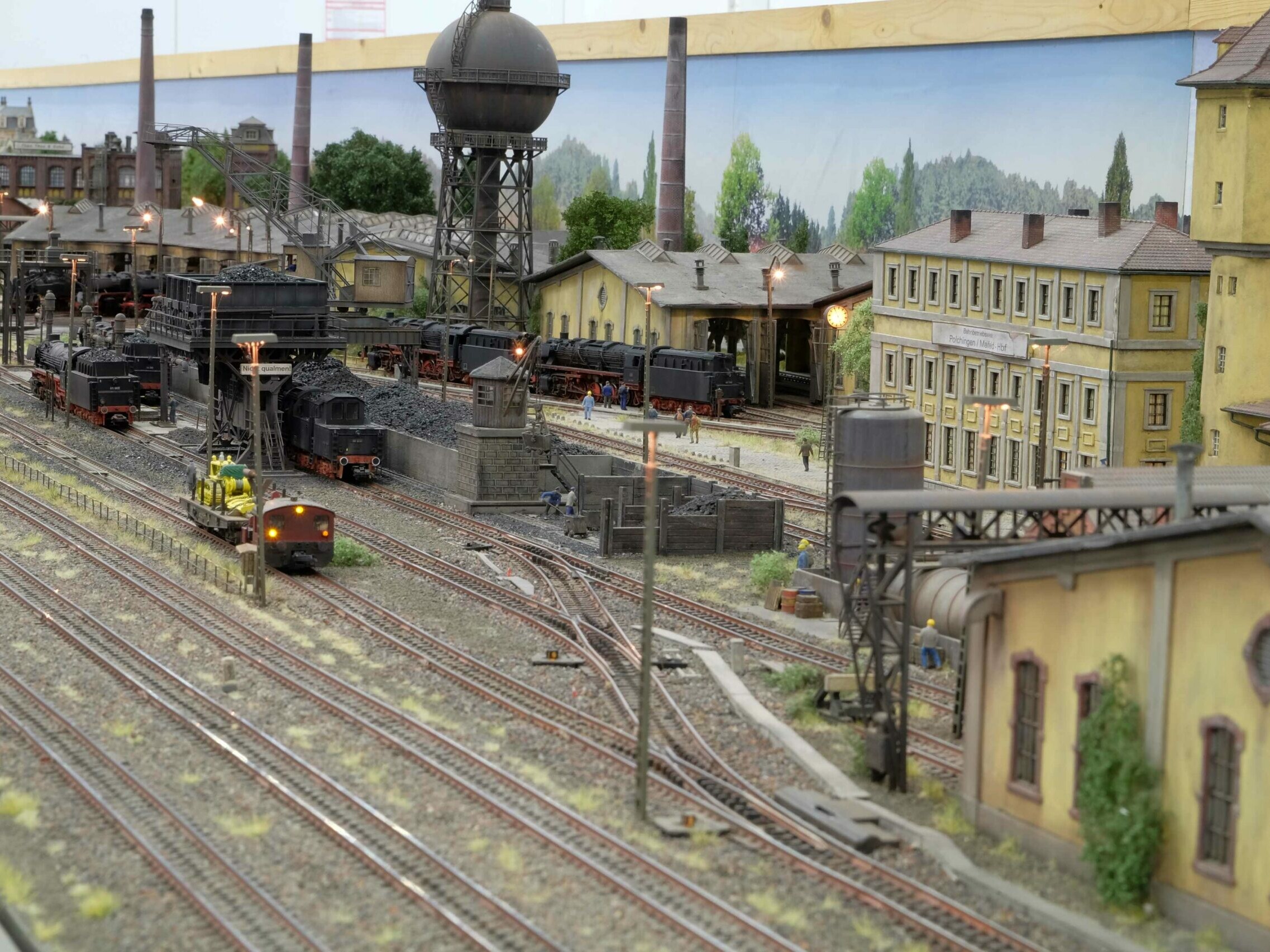 Faszination Modellbau Internationale Leitmesse für Modellbahnen und Modellbau FN2024 Spur H0 MBF Maifeld 01 scaled uai