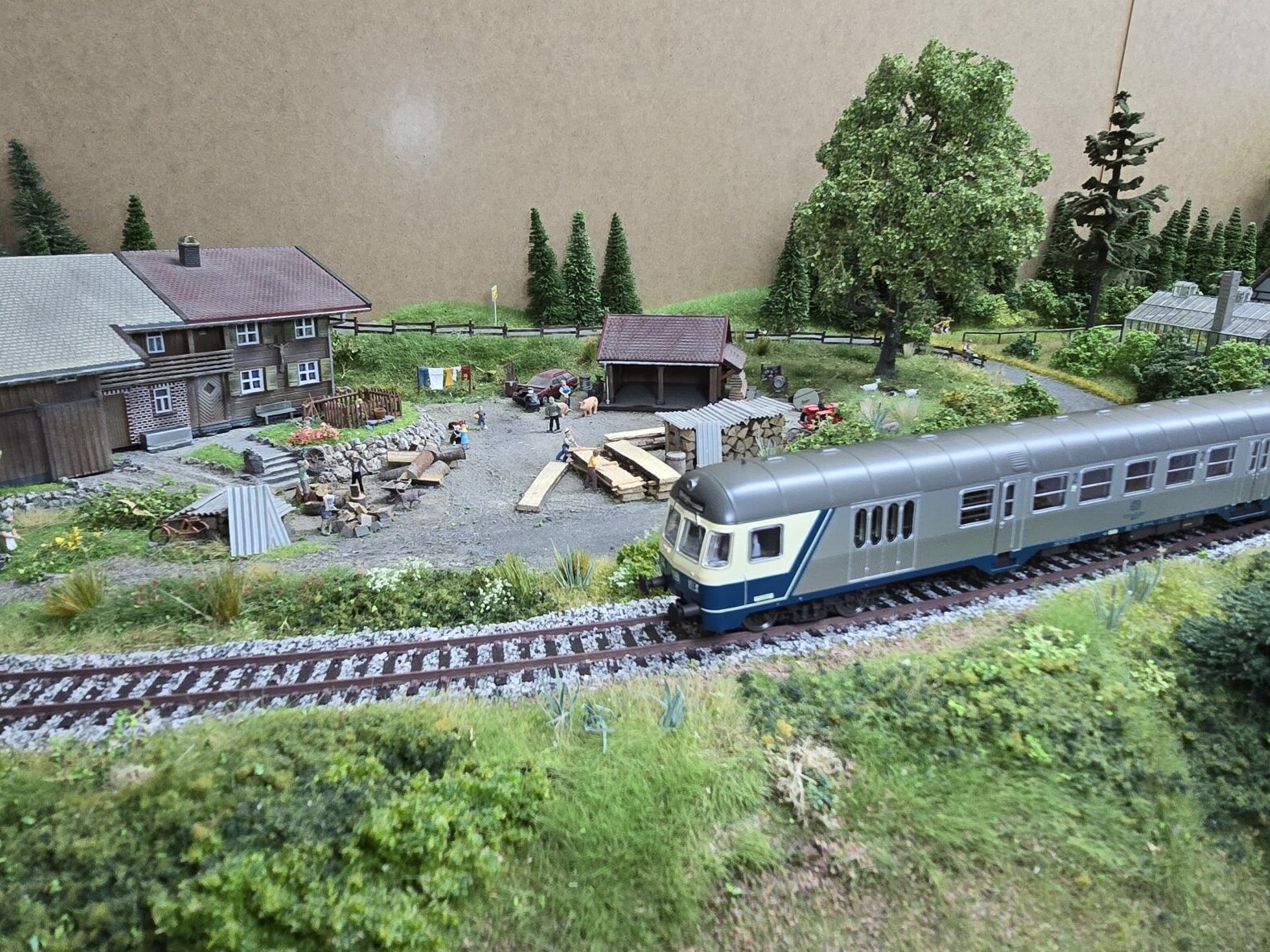 Faszination Modellbau Internationale Leitmesse für Modellbahnen und Modellbau FN2024 Spur H0 Modellbahn Bodensee 01 scaled uai