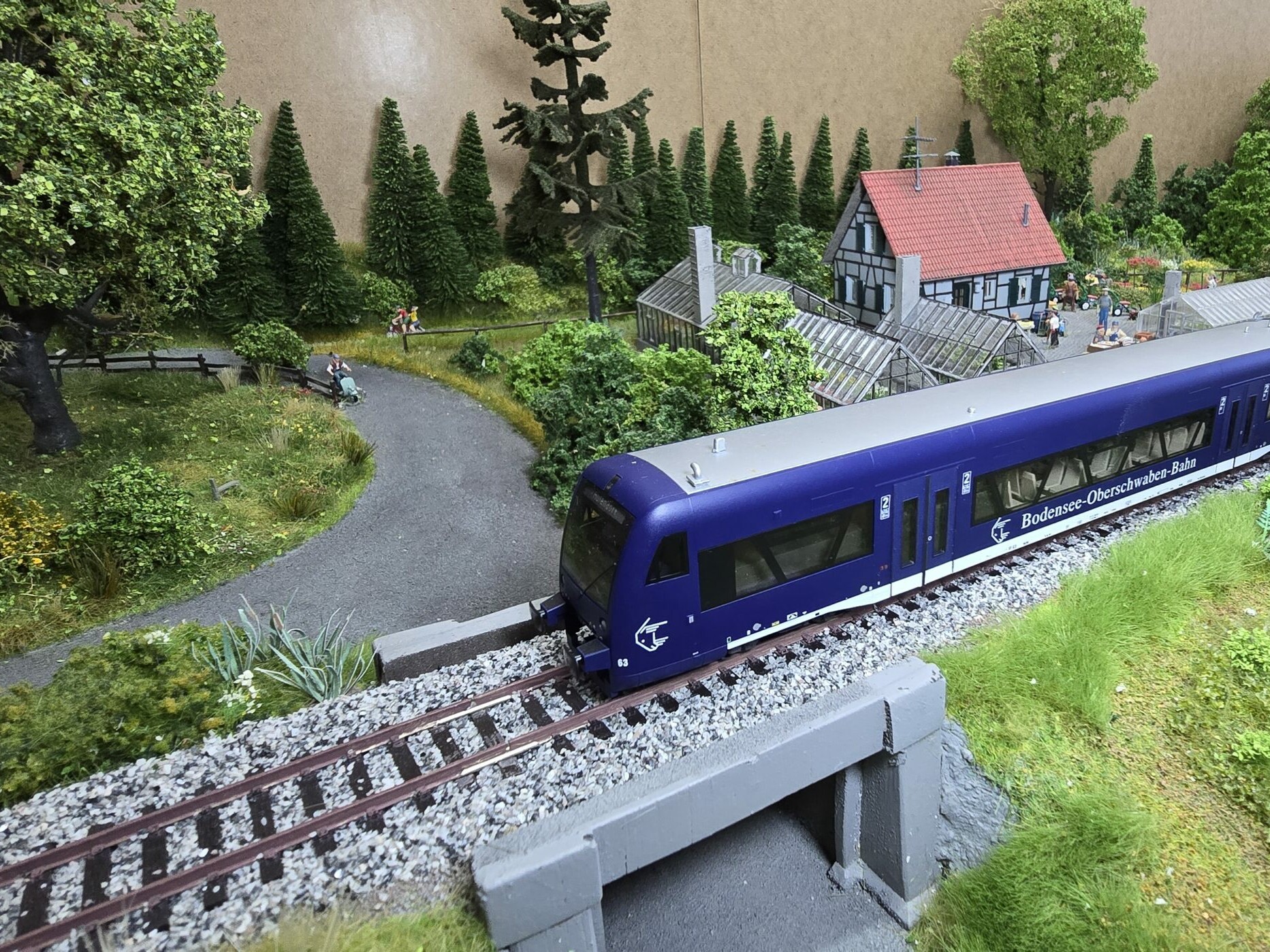 Faszination Modellbau Internationale Leitmesse für Modellbahnen und Modellbau FN2024 Spur H0 Modellbahn Bodensee 02 scaled uai